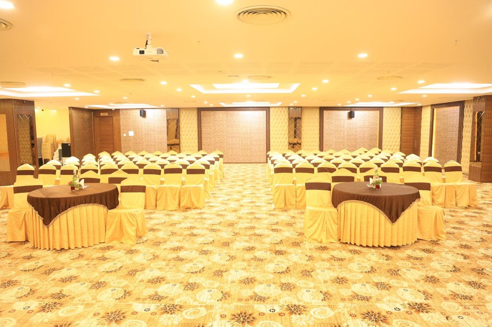 Hotel Anand Grand Hosur Exterior photo